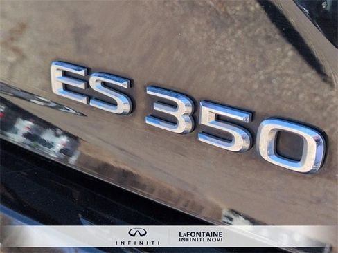 Used 2013 Lexus ES 350 w/ Luxury Pkg image 9
