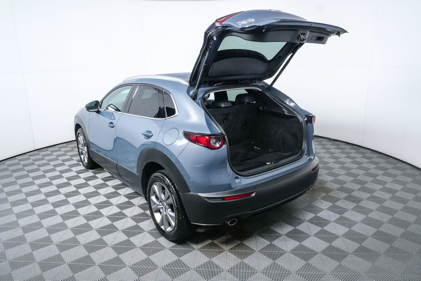Used 2021 MAZDA CX-30 FWD 2.5 S w/ Premium Package image 30