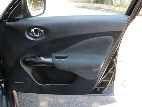 Used 2015 Nissan Juke NISMO RS w/ Interior Illumination Package image 30