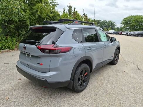 New 2026 Nissan Rogue SV AWD/4WD image 8
