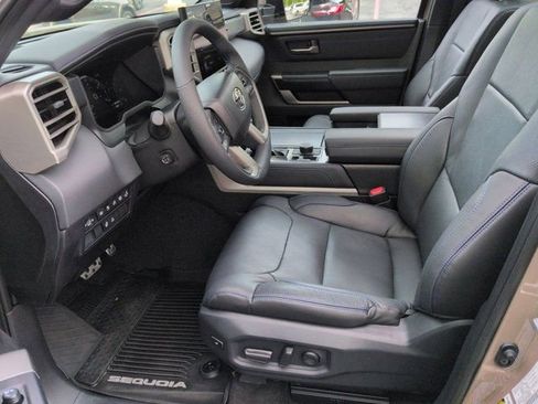 Used 2026 Toyota Sequoia Platinum AWD/4WD image 8