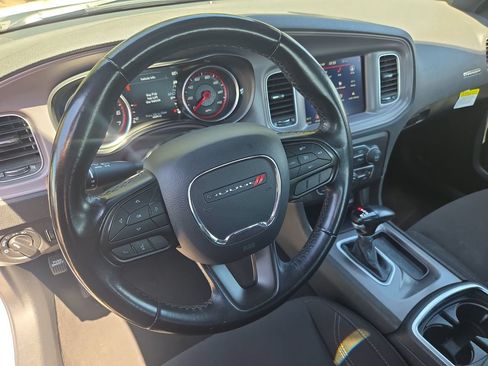 Used 2023 Dodge Charger SXT RWD image 15