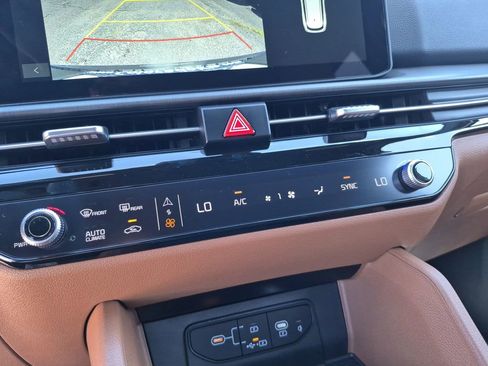 New 2026 Kia Sportage X-Line w/ X-Line Premium Package image 23