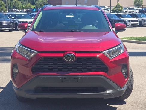 Used 2019 Toyota RAV4 XLE w/ Convenience Package AWD/4WD image 11