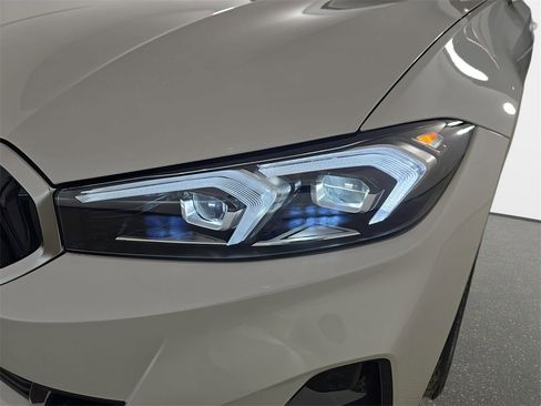 New 2026 BMW 330i xDrive 330i xDrive w/ Premium Package image 33