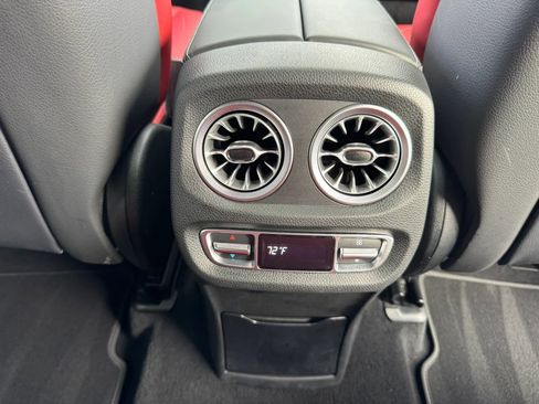 Used 2024 Mercedes-Benz G 550 image 34