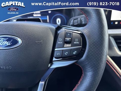 Certified 2025 Ford Explorer ST-Line w/ ST-Line Street Pack image 22
