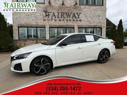 Used 2024 Nissan Altima 2.5 SR