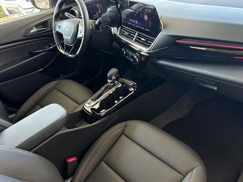 New 2026 Chevrolet Trax RS w/ Driver Confidence Package image 18