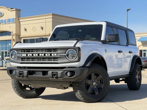 New 2025 Ford Bronco Big Bend w/ Black Diamond Package AWD/4WD image 34