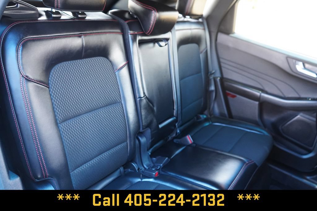 Used 2025 Ford Escape ST-Line AWD/4WD image 24