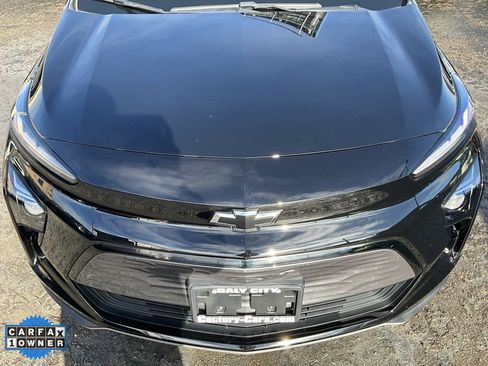 Used 2022 Chevrolet Bolt EUV LT w/ Convenience Package image 85