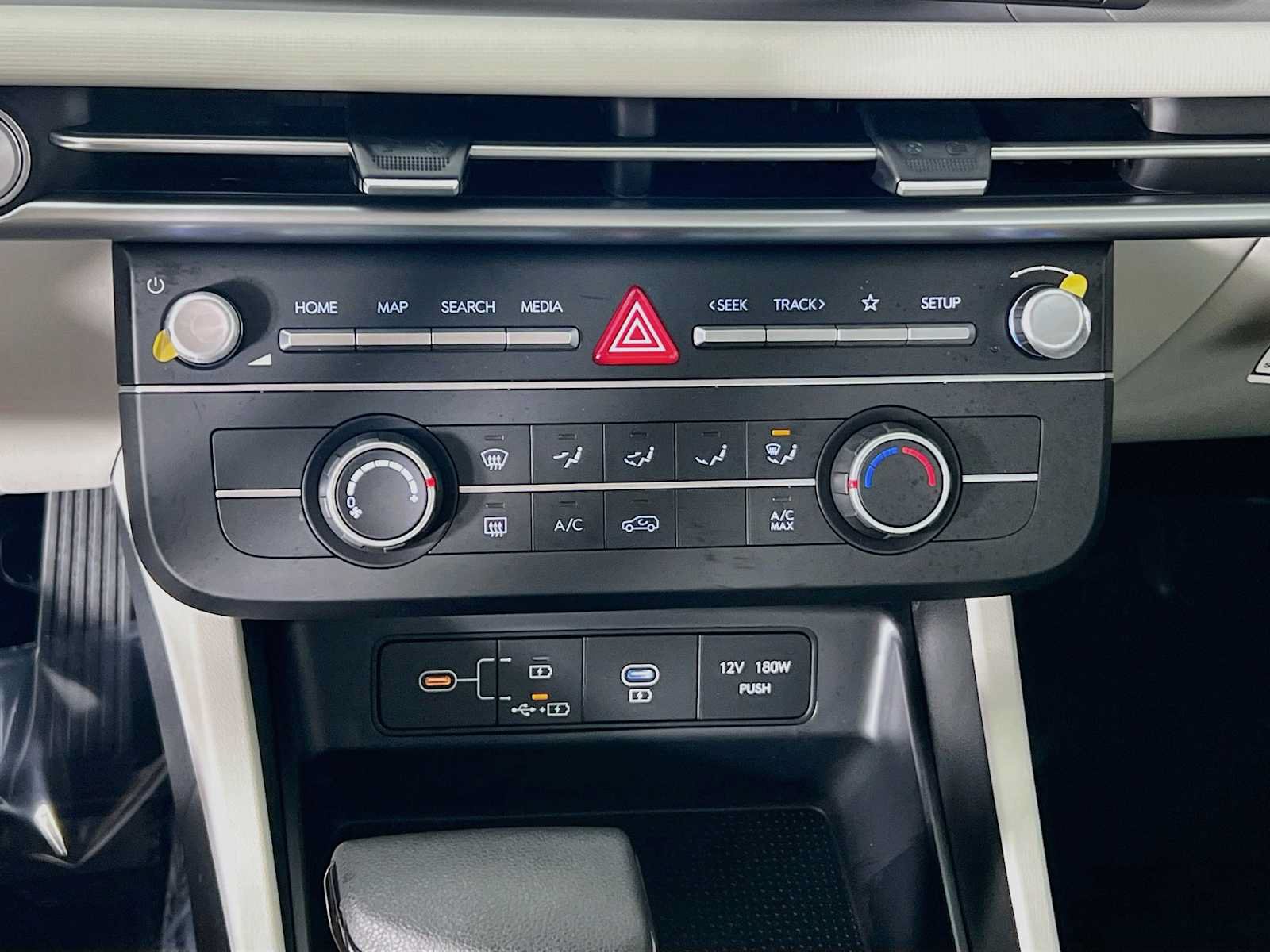 Certified 2026 Hyundai Tucson SE AWD/4WD image 16