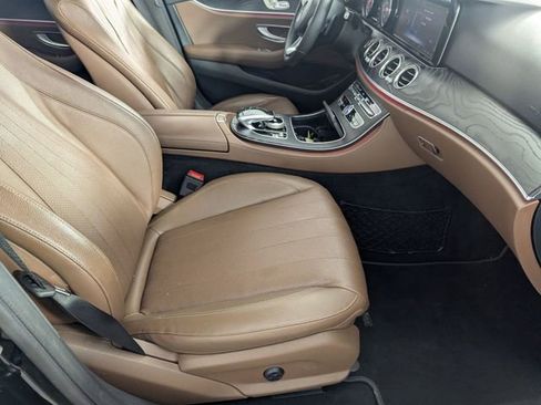 Used 2018 Mercedes-Benz E 300 image 31