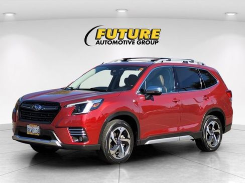Used 2022 Subaru Forester Touring w/ Popular Package #2 AWD/4WD image 5