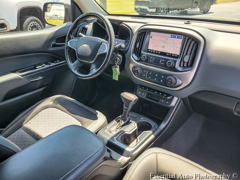 Certified 2019 Chevrolet Colorado Z71 w/ Z71 Midnight Edition AWD/4WD image 24