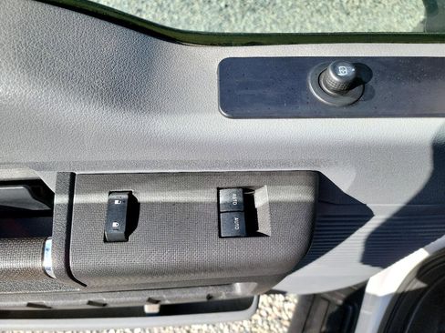 Used 2016 Ford F250 XL w/ Power Equipment Group image 16