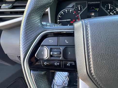 Used 2023 Toyota Tundra Limited image 16