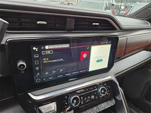 Used 2024 GMC Sierra 3500 Denali Ultimate image 22