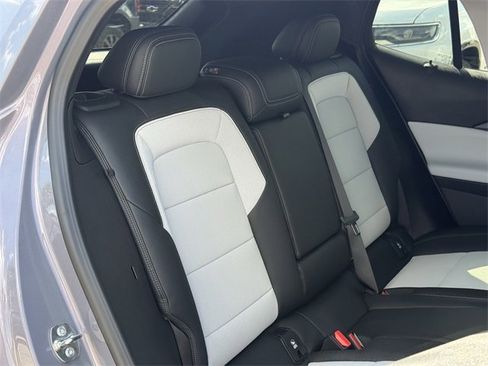 Used 2024 Chevrolet Equinox EV LT w/ LPO, All-Weather Mat Package image 31