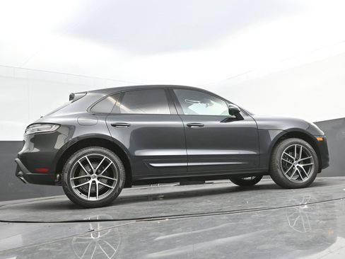 New 2025 Porsche Macan image 35
