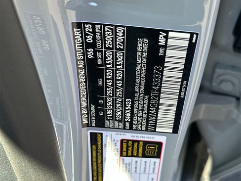 New 2026 Mercedes-Benz GLC 300 image 34