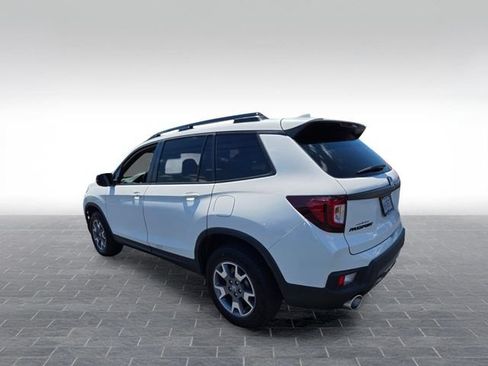Used 2023 Honda Passport TrailSport image 7