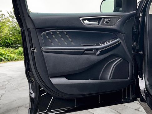 Used 2017 Ford Edge Sport w/ Equipment Group 401A image 23