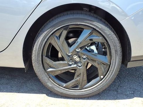 New 2026 Hyundai Elantra SEL Sport Premium FWD image 7