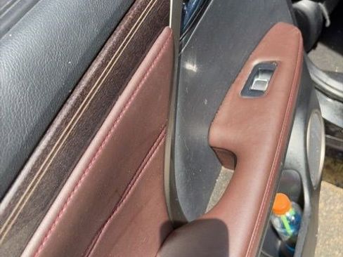 Used 2019 Lexus RX 450hL Luxury image 25