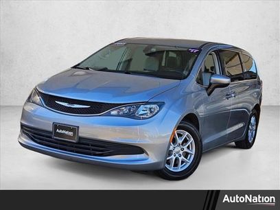 Used 2017 Chrysler Pacifica Touring