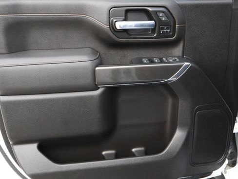 Used 2023 GMC Sierra 3500 AT4 w/ Gooseneck/5TH Wheel Package image 17