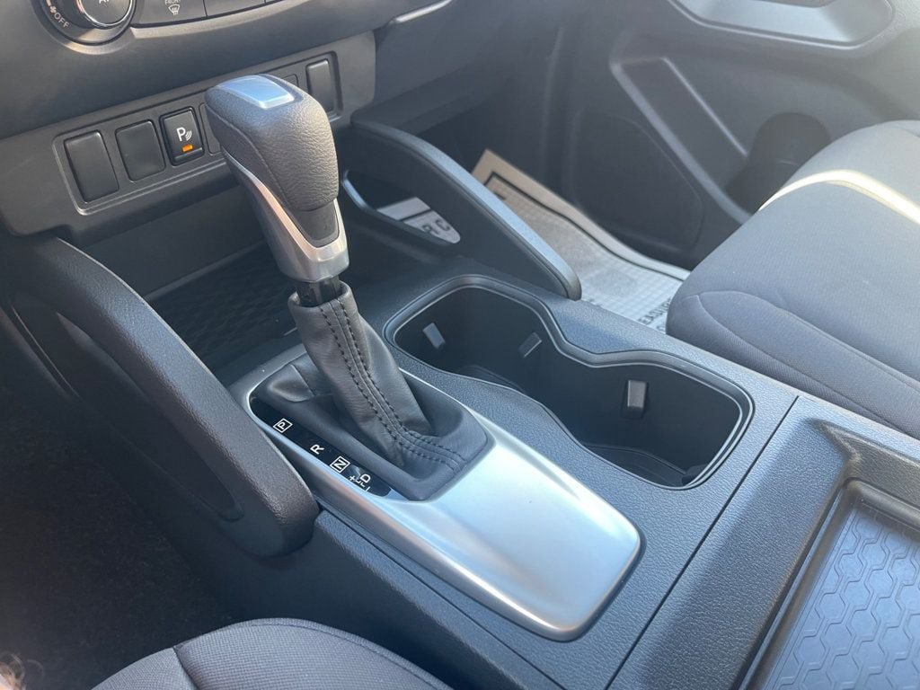 Used 2026 Nissan Frontier S RWD image 18