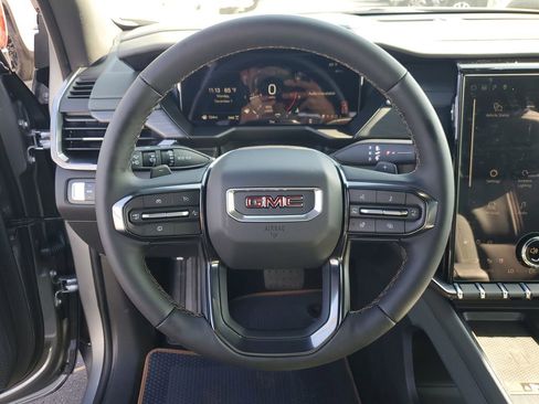 New 2026 GMC Acadia AT4 w/ Luxury Package image 14