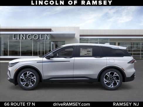 New 2026 Lincoln Nautilus Premier w/ Equipment Group 102A AWD/4WD image 3