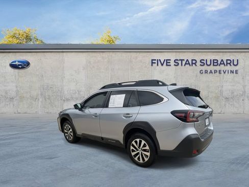 Certified 2025 Subaru Outback Premium AWD/4WD image 6