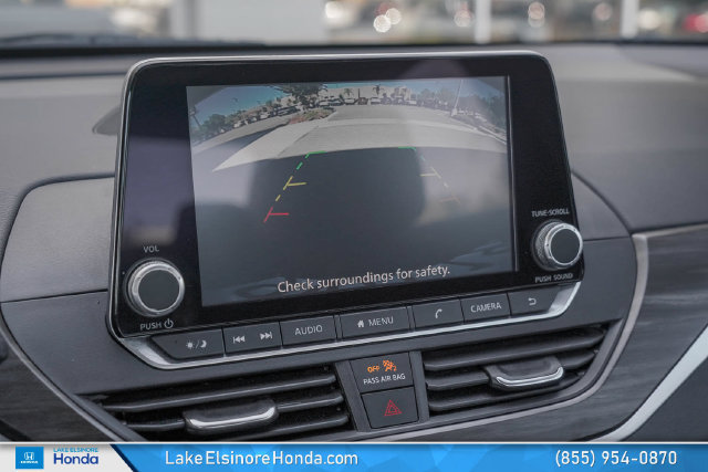 Used 2025 Nissan Altima 2.5 SV FWD image 25