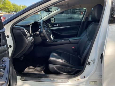 Used 2020 Nissan Maxima 3.5 SV w/ Floor Mat Group FWD image 8