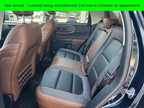Used 2023 Ford Bronco Sport Outer Banks w/ Tech Package AWD/4WD image 11