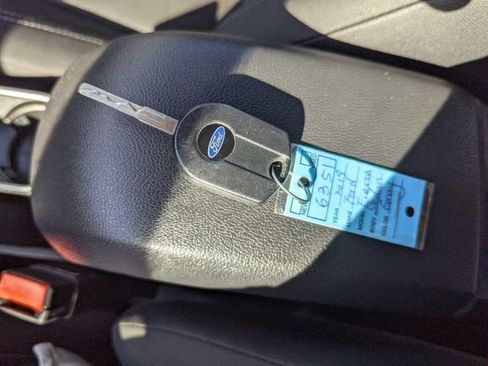 Used 2019 Ford Fiesta SE image 23