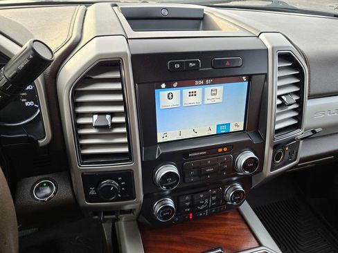 Used 2019 Ford F250 King Ranch w/ Snow Plow Prep Package image 9