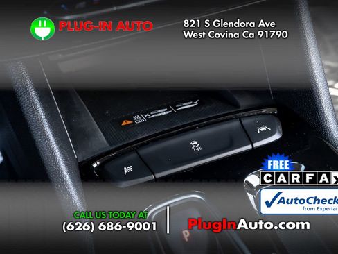 Used 2023 Chevrolet Bolt EUV LT w/ Convenience Package image 23