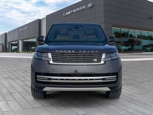 Used 2026 Land Rover Range Rover Long Wheelbase SE AWD/4WD image 8