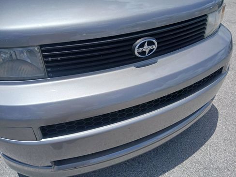 Used 2006 Scion xB FWD image 21