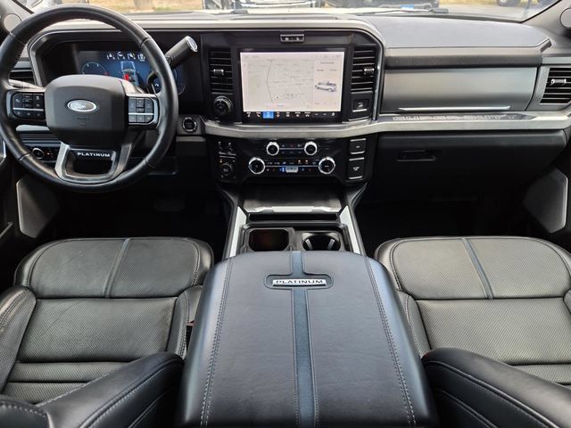 Used 2025 Ford F350 Platinum AWD/4WD image 13