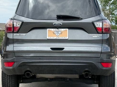 Used 2017 Ford Escape Titanium AWD/4WD image 4