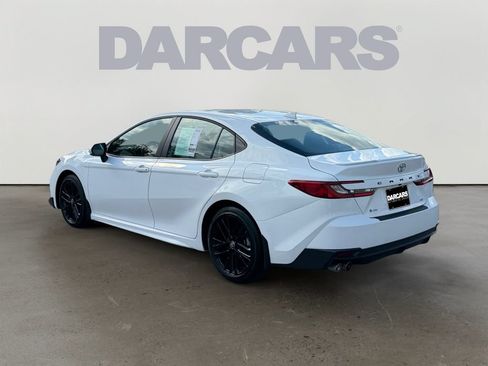 Used 2026 Toyota Camry SE w/ Convenience Package FWD image 5