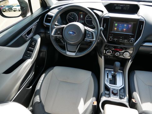 Used 2019 Subaru Forester Premium image 9
