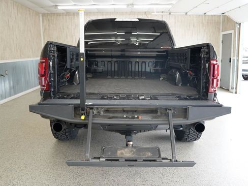 Used 2019 Ford F150 Raptor w/ Equipment Group 802A Luxury AWD/4WD image 37