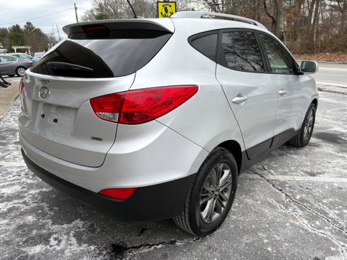 Used 2014 Hyundai Tucson SE image 5